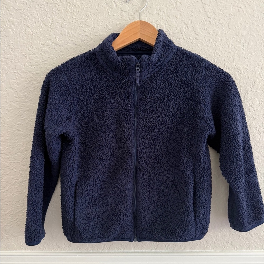 Uniqlo Boys Fleece Jacket – Size 7/8 – Navy – Great Condition